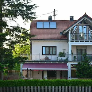 Leich Apartment